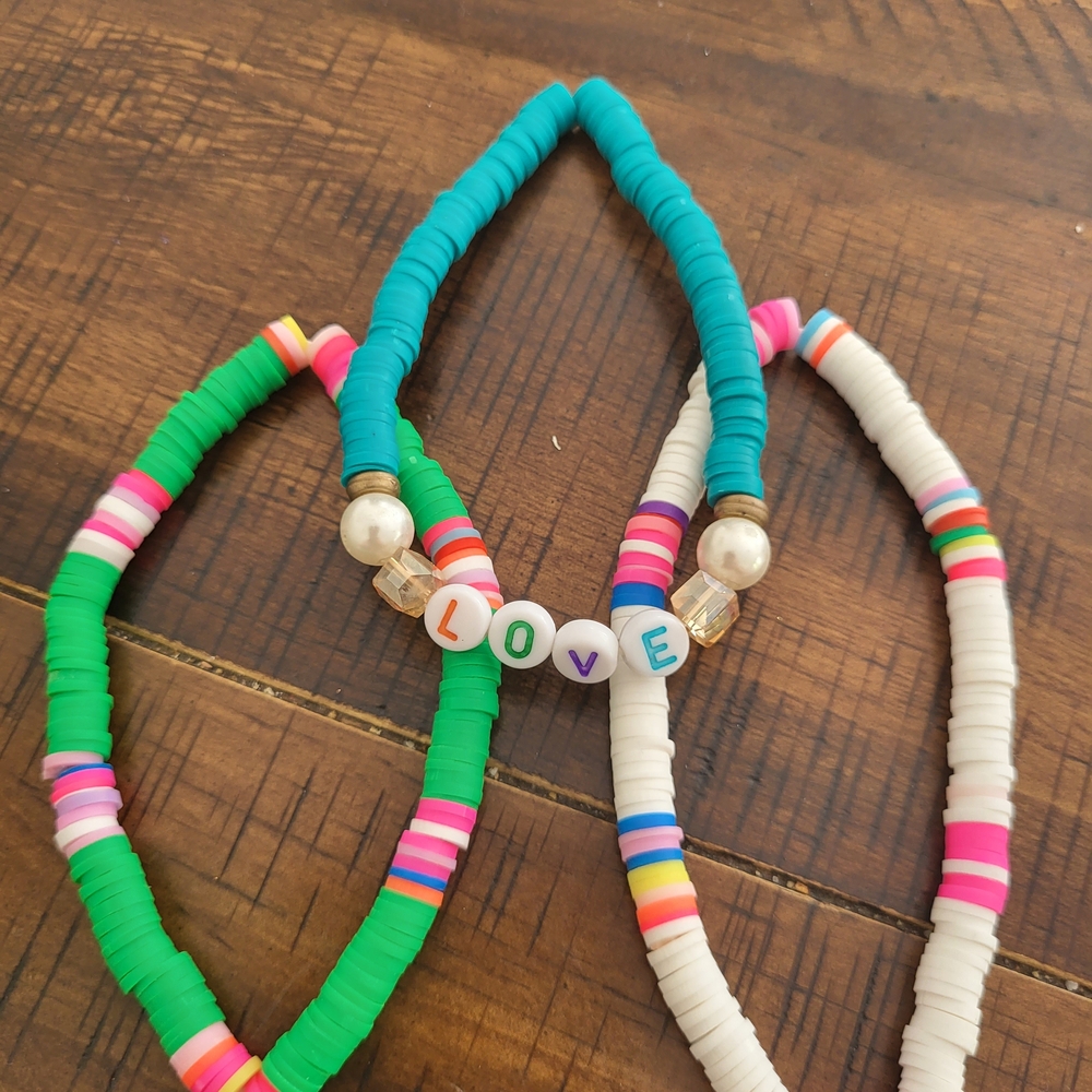 Kids Love Beaded Bracelet Set - Green, Blue, White